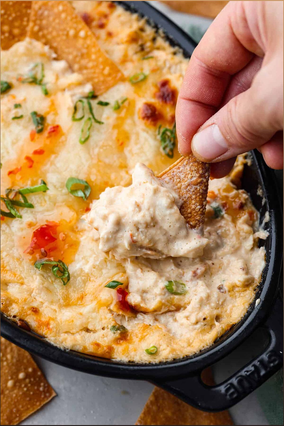 Indulge in the Irresistible Crab Rangoon Dip: A Creamy and Flavorful Delight - 846721512