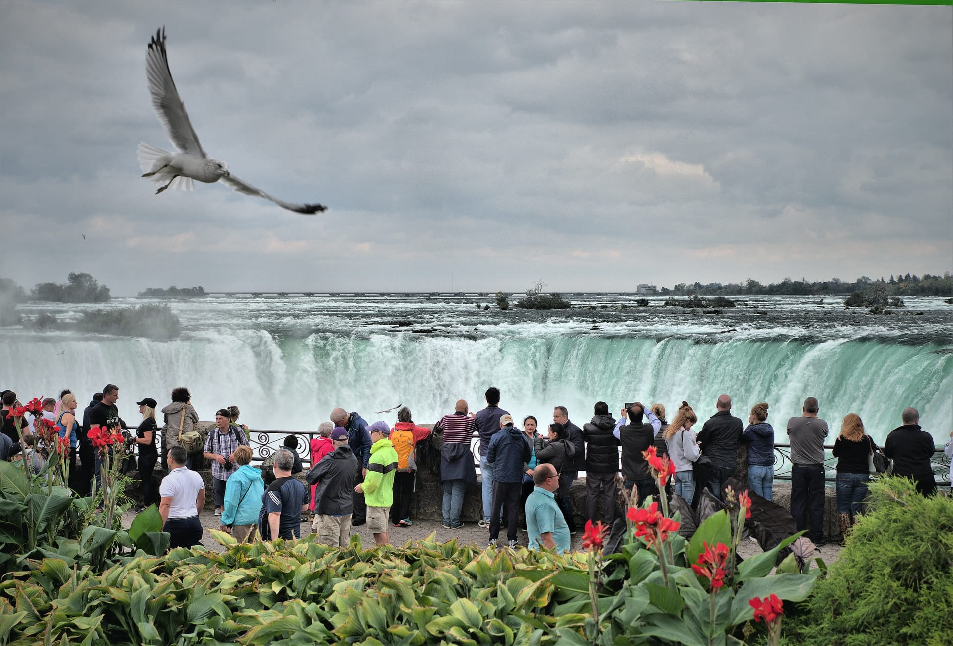 Niagara Falls Ontario Discover Its Enchanting Beauty